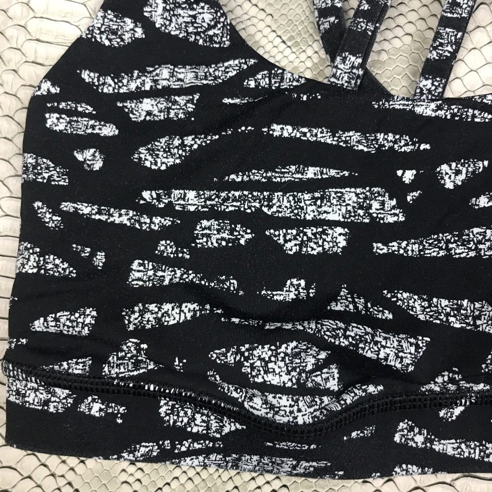 Lululemon wave grey black sports bra energy - Picture 2 of 5